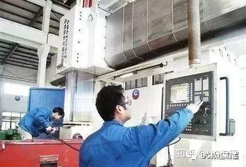 月薪近萬仍留不住人 數控技術員的職業困境與‘技術轉讓’的誘惑